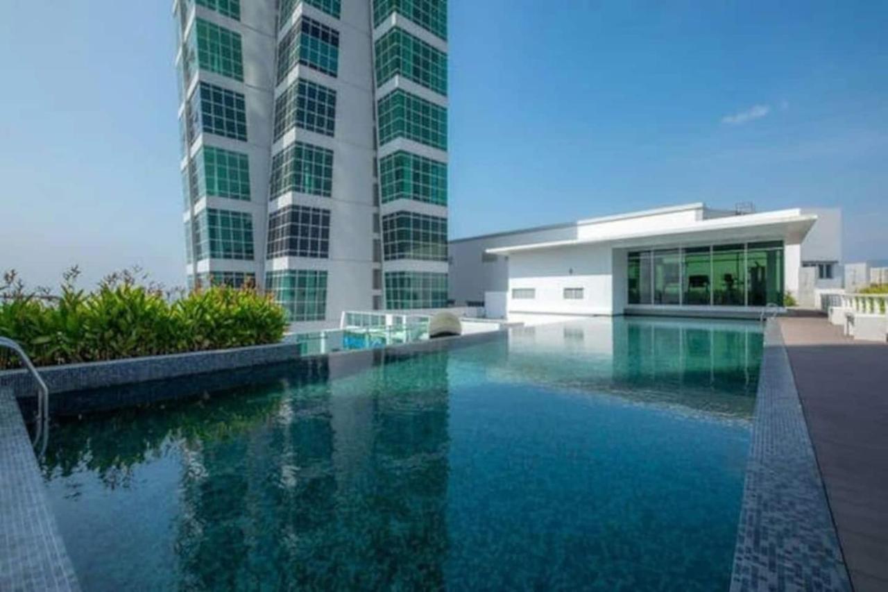 Jelutong Loft Pano Seaview Suite 2 Bedroom By The Only Bnb מראה חיצוני תמונה