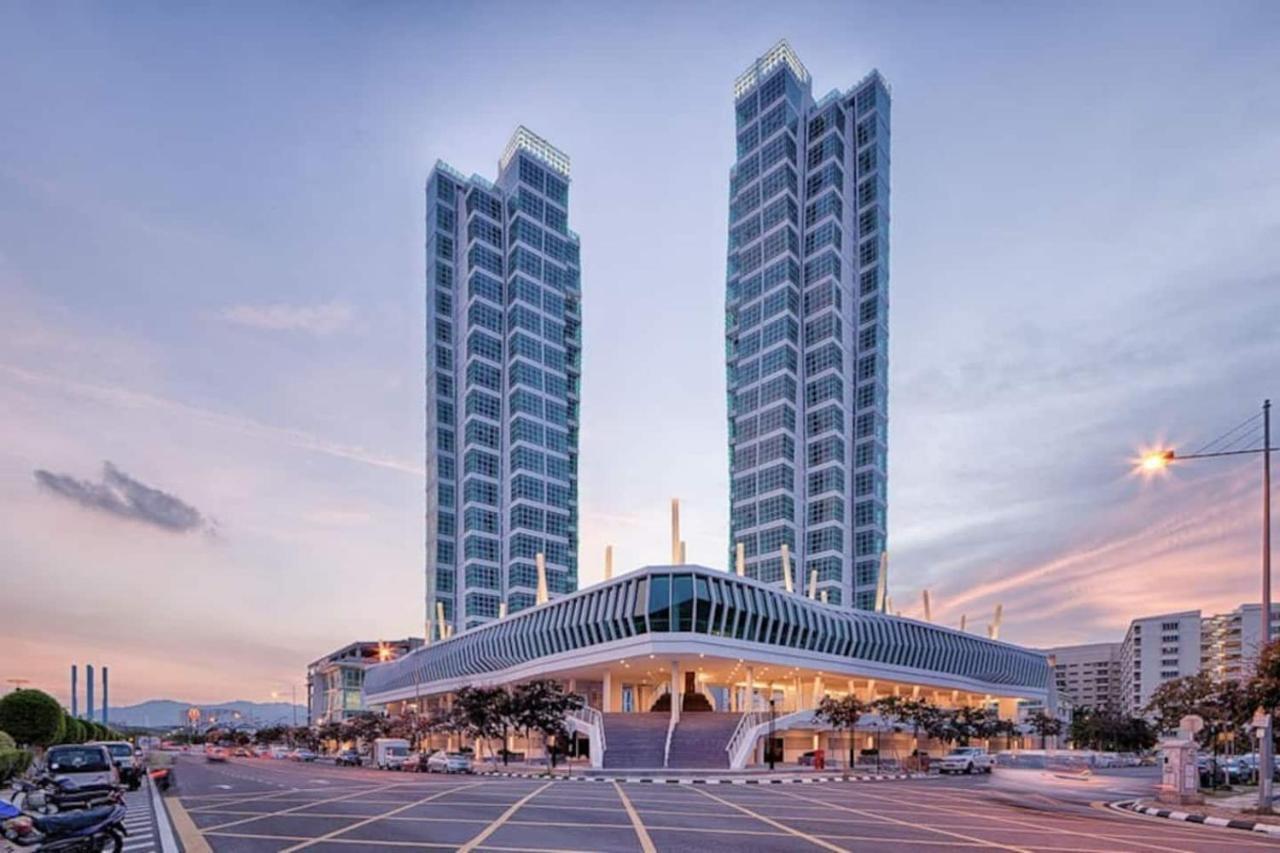 Jelutong Loft Pano Seaview Suite 2 Bedroom By The Only Bnb מראה חיצוני תמונה